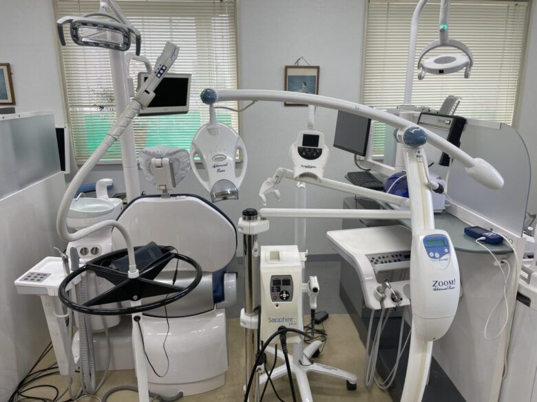 ホワイトニング機器